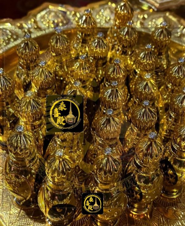 ✨ 龍婆通 /帕阿贊敦· 神尼吞噬心靈 · 冷蠻人緣油✨ - Image 2